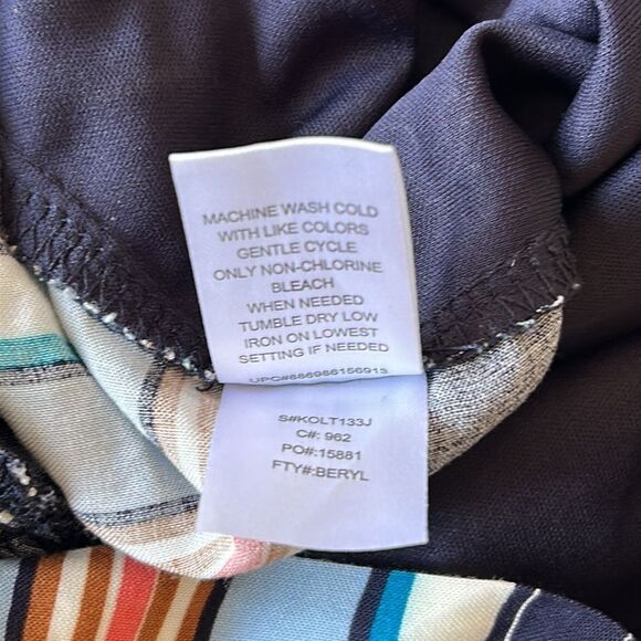 Striped crop top size large - Picture 15 of 16